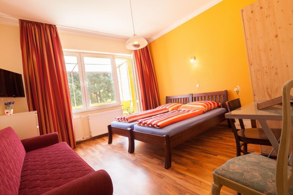 Hotel Marco Polo Hamburg-Harburg Rum bild